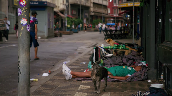 Dve tváre sveta - favela